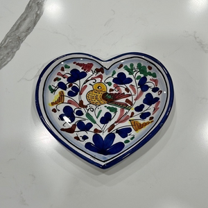 NWOT Vintage Sambuco Mario Italy‎ Heart Shaped Plate. Bird Hand Painted